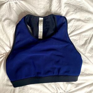 size 2 sports bra